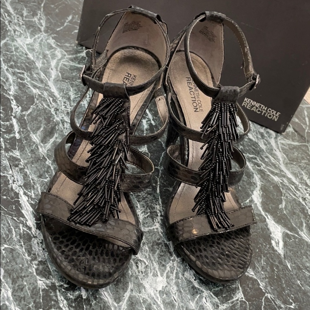 Kenneth Cole Reaction Heels